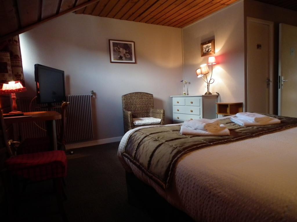 Hotel De L'Aviation La Bourboule Kültér fotó