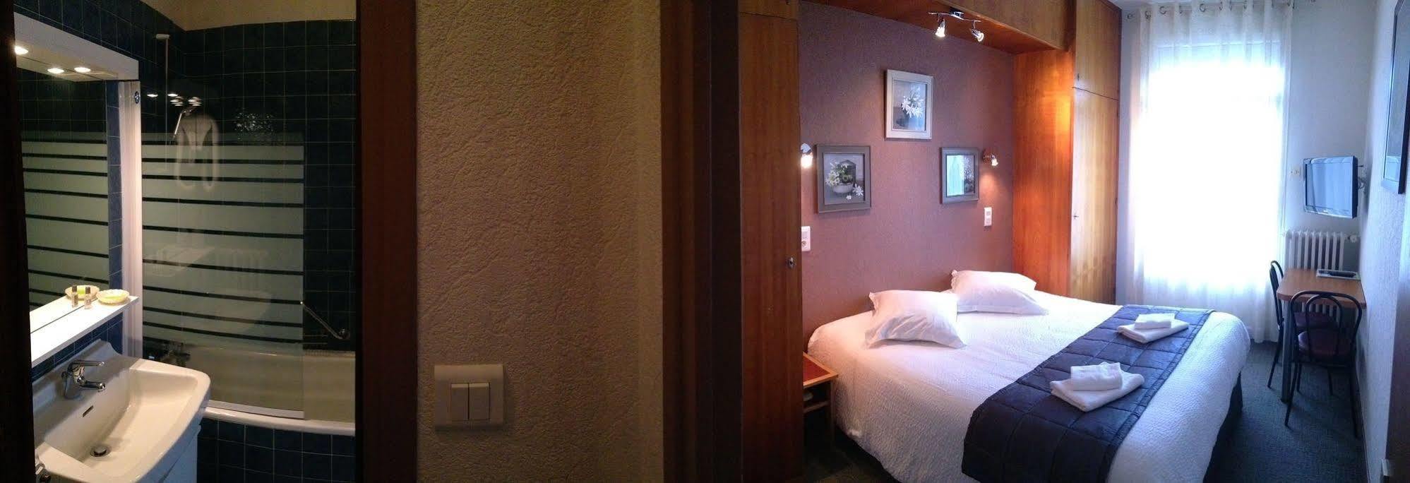 Hotel De L'Aviation La Bourboule Kültér fotó